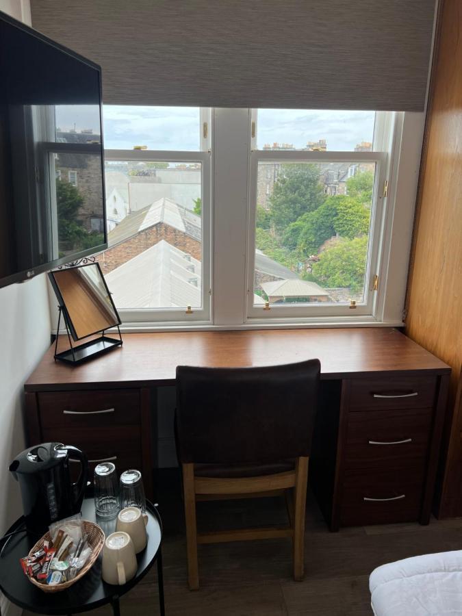 Cosy Double Room City Centre Edinburgh Bagian luar foto