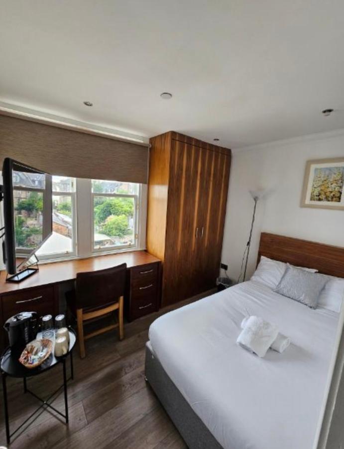 Cosy Double Room City Centre Edinburgh Bagian luar foto
